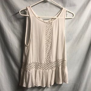 Flowing white knit panel forever 21 summer tank top
Medium